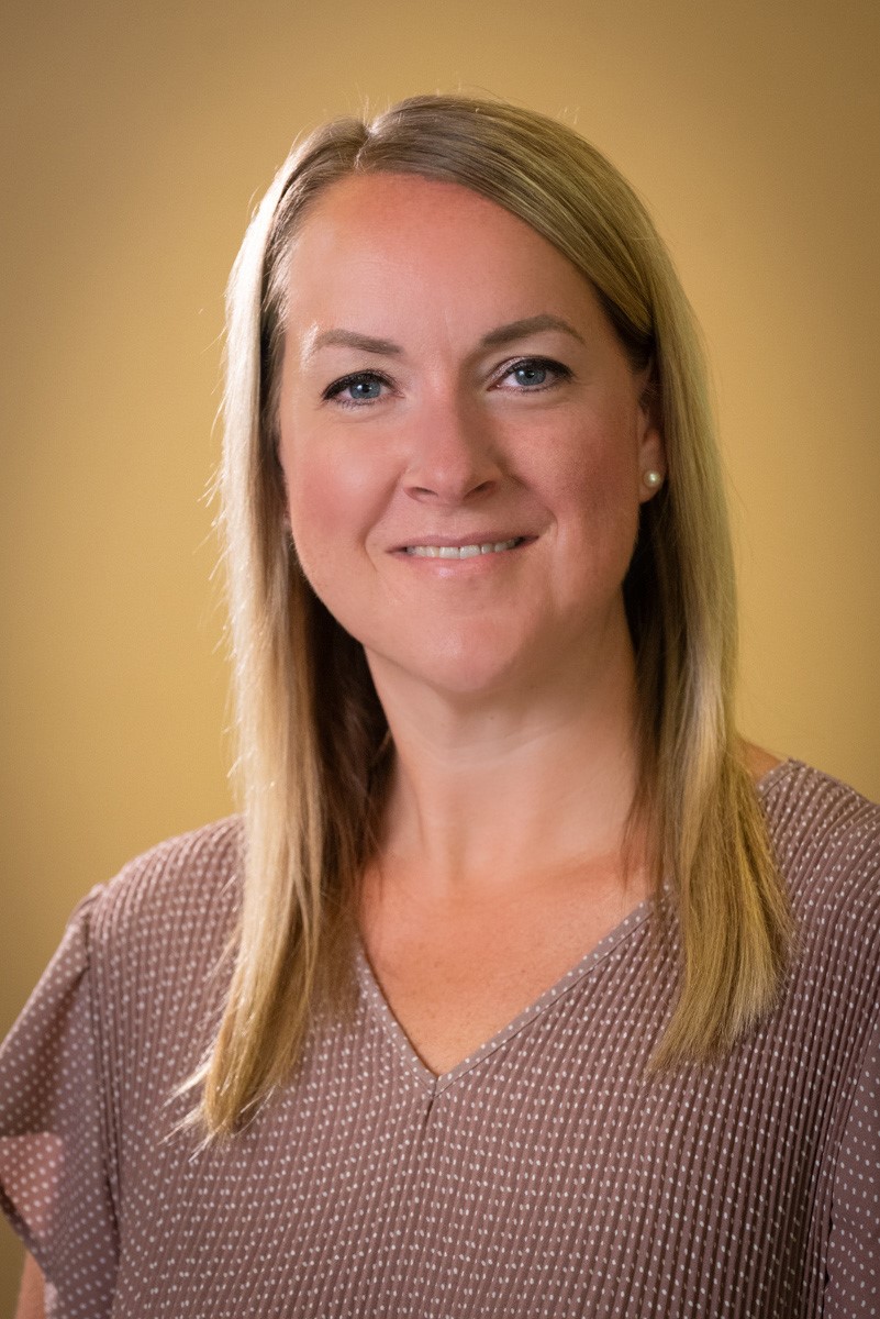 Kerri Grey, FNP
